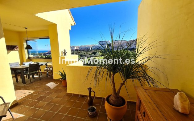 Resale - Apartment - Manilva - La Duquesa