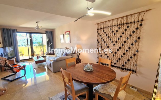 Resale - Apartment - Manilva - La Duquesa