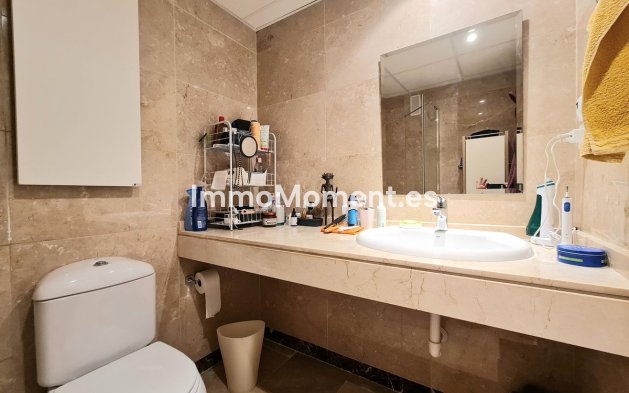 Resale - Apartment - Manilva - La Duquesa
