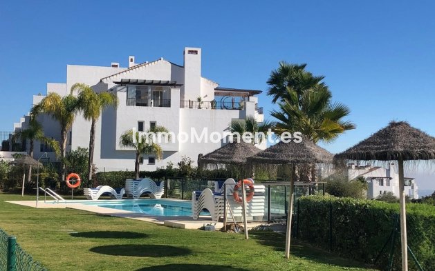 Resale - Apartment - Marbella - La Mairena