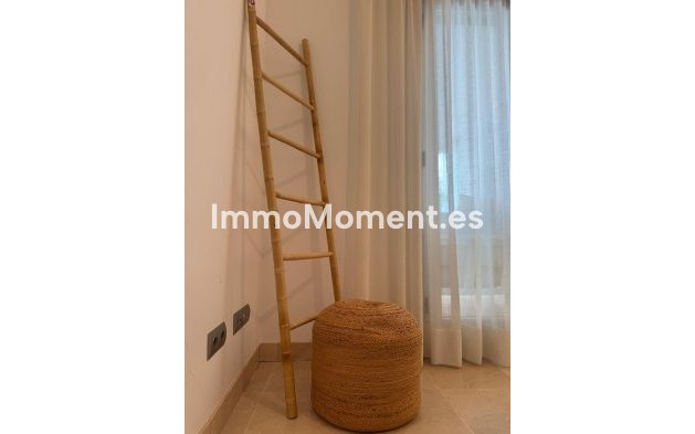 Resale - Apartment - Marbella - La Mairena