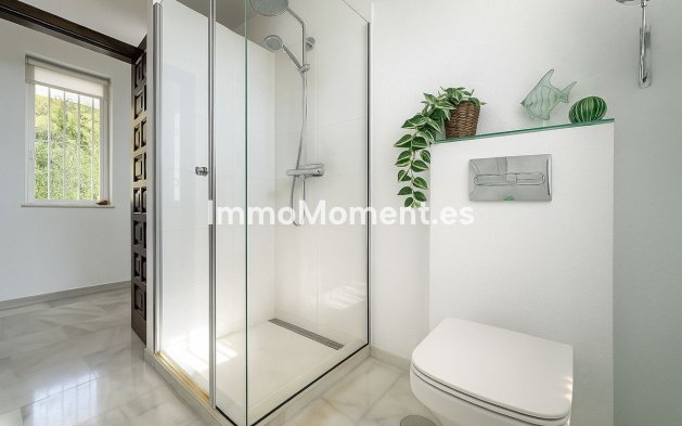 Bestaande woning - Vrijstaande villa - Benalmadena - La Capellania