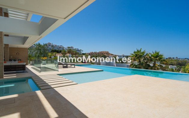 Resale - Villa - Benahavís - Benahavís Centro