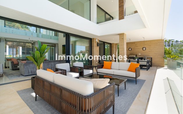 Resale - Villa - Benahavís - Benahavís Centro