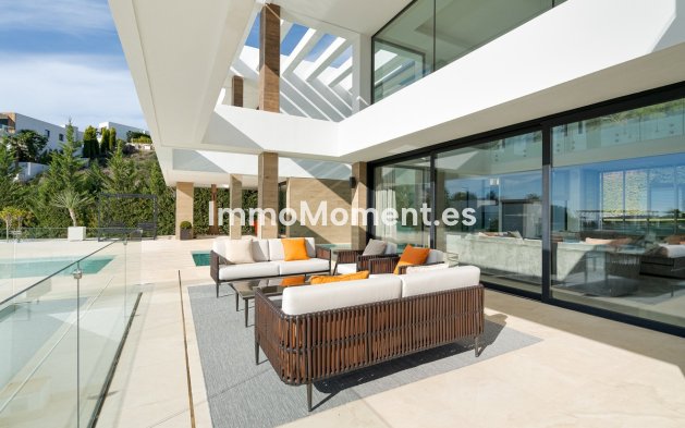 Resale - Villa - Benahavís - Benahavís Centro