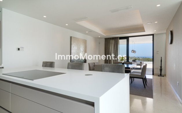 Resale - Villa - Benahavís - Benahavís Centro