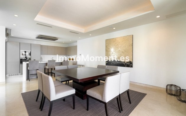 Resale - Villa - Benahavís - Benahavís Centro