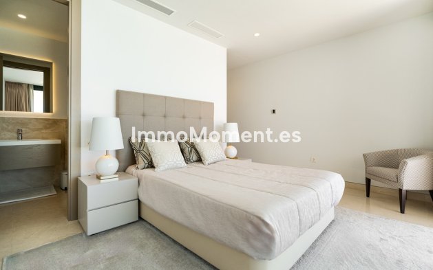 Resale - Villa - Benahavís - Benahavís Centro
