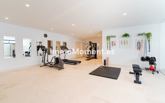 Resale - Villa - Benahavís - Benahavís Centro