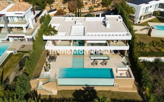 Resale - Villa - Benahavís - Benahavís Centro