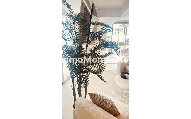 Wiederverkauf - Wohnung - Estepona  - Estepona Centro