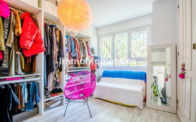 Wiederverkauf - Wohnung - Marbella - La Mairena