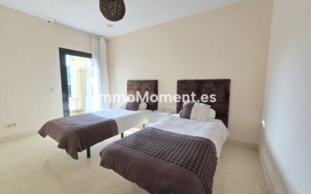 Reventa - Apartamento - Benahavís - Benahavís Centro