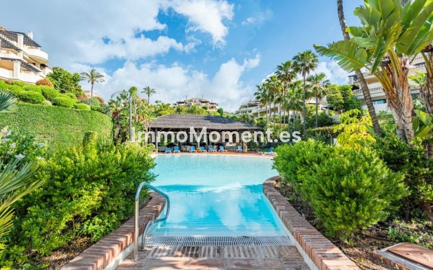 Reventa - Apartamento - Benahavís - Benahavís Centro