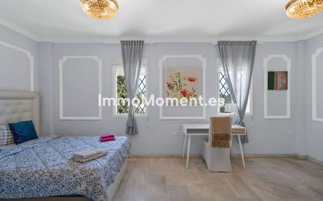 Reventa - Villa - Marbella - Hacienda Las Chapas