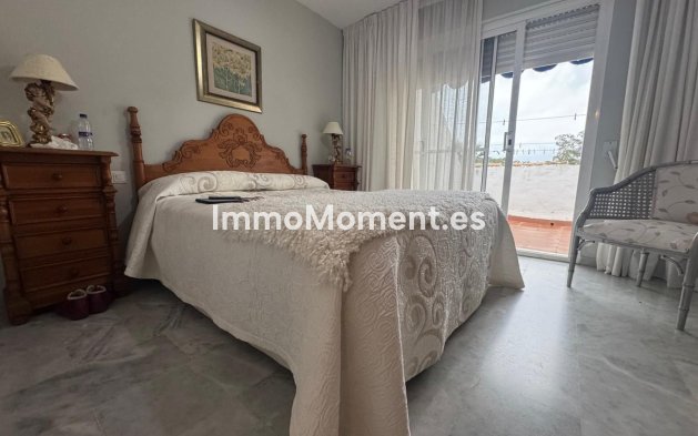 Bestaande woning - Geschakelde woning - Estepona  - Atalaya