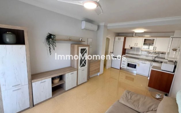 Resale - Apartment - Casares - Casares Centro