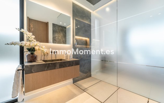 Revente - Villa - Marbella - Los Monteros