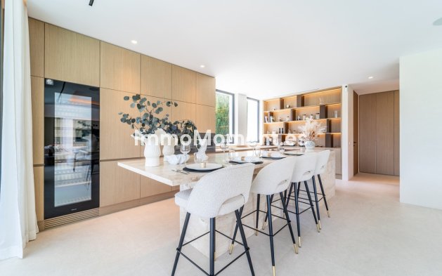 Revente - Villa - Marbella - Los Monteros