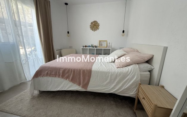 Bestaande woning - Villa - Estepona  - Estepona Centro