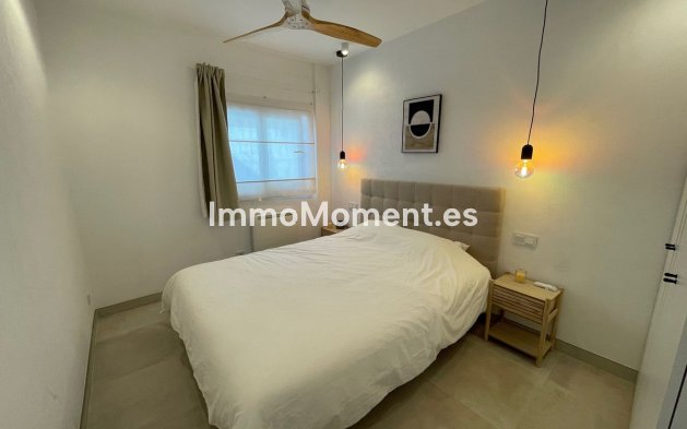 Bestaande woning - Villa - Estepona  - Estepona Centro