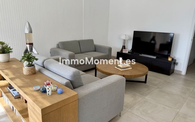 Bestaande woning - Villa - Estepona  - Estepona Centro