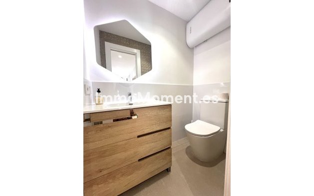 Revente - Villa - Marbella - Nueva Andalucía