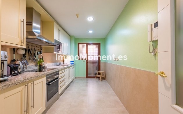 Reventa - Apartamento - Benahavís - Benahavís Centro