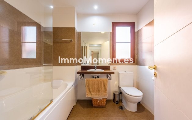 Reventa - Apartamento - Benahavís - Benahavís Centro