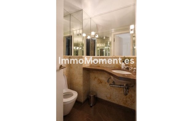 Reventa - Apartamento - Benahavís - Benahavís Centro