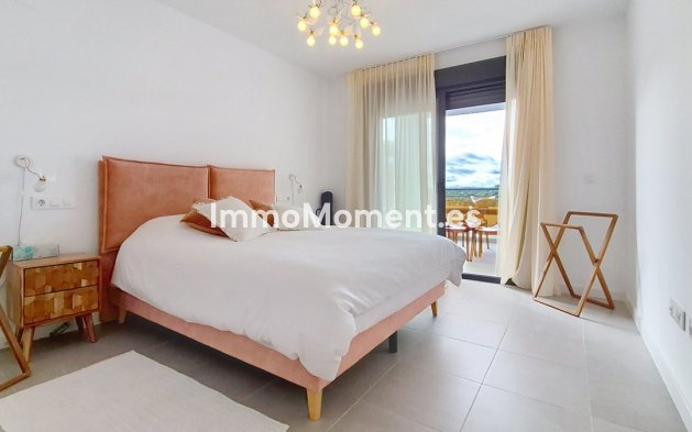 Reventa - Apartamento - Casares - Casares Centro