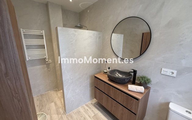 Reventa - Villa - Marbella - Guadalmina Alta