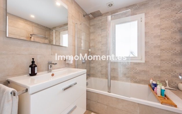 Resale - Detached villa - Inland  - Istán