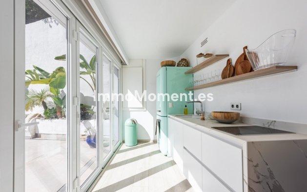 Resale - Detached villa - Inland  - Istán