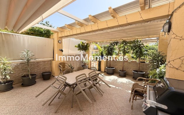 Revente - Villa - Estepona  - Selwo