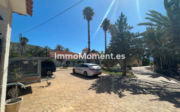 Revente - Maison de campagne - Elda - Elda Centro