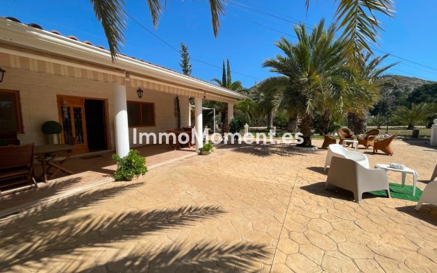Revente - Maison de campagne - Elda - Elda Centro