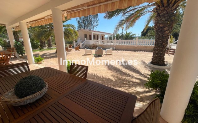 Revente - Maison de campagne - Elda - Elda Centro