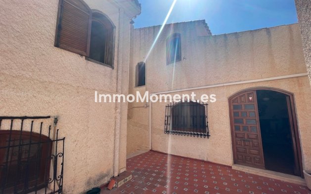 Revente - Maison de campagne - Elda - Elda Centro