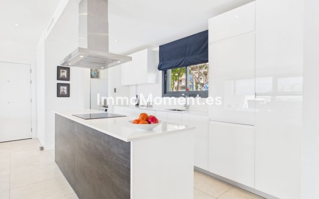 Wiederverkauf - Wohnung - Estepona  - Estepona Centro