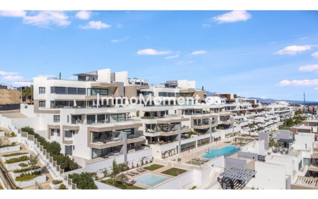 Wiederverkauf - Wohnung - Estepona  - Estepona Centro