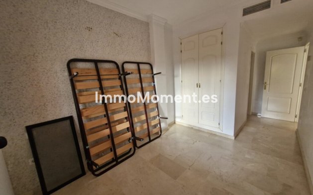 Wiederverkauf - Wohnung - Marbella - Elviria