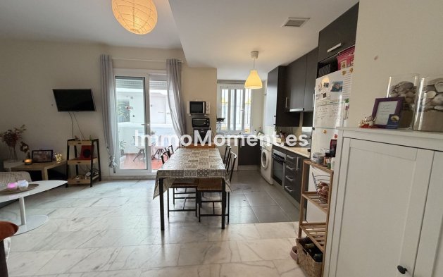 Bestaande woning - Appartement - Estepona  - Estepona Centro