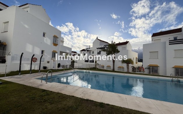 Bestaande woning - Appartement - Estepona  - Estepona Centro