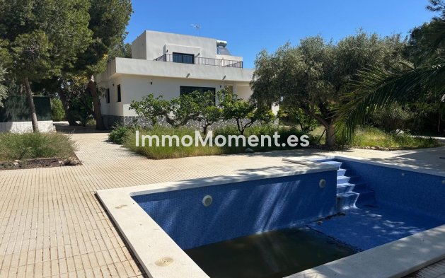 Wiederverkauf - Villa - San Vicente del Raspeig - San Vicente del Raspeig Centro