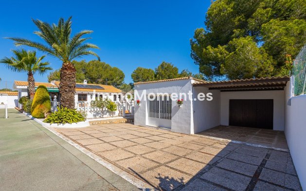 Wiederverkauf - Villa - Orihuela - Orihuela Costa