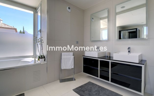 Reventa - Villa - Marbella - Nueva Andalucía