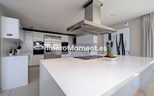 Reventa - Villa - Marbella - Nueva Andalucía