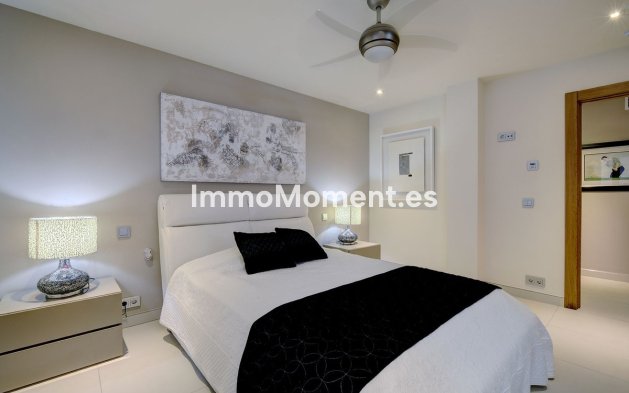Reventa - Villa - Marbella - Nueva Andalucía