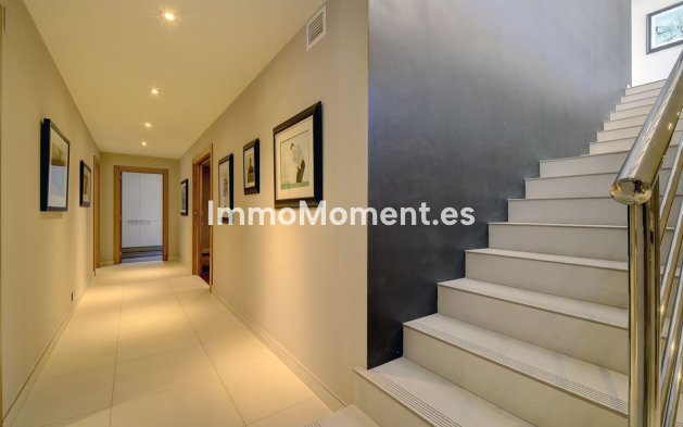 Reventa - Villa - Marbella - Nueva Andalucía
